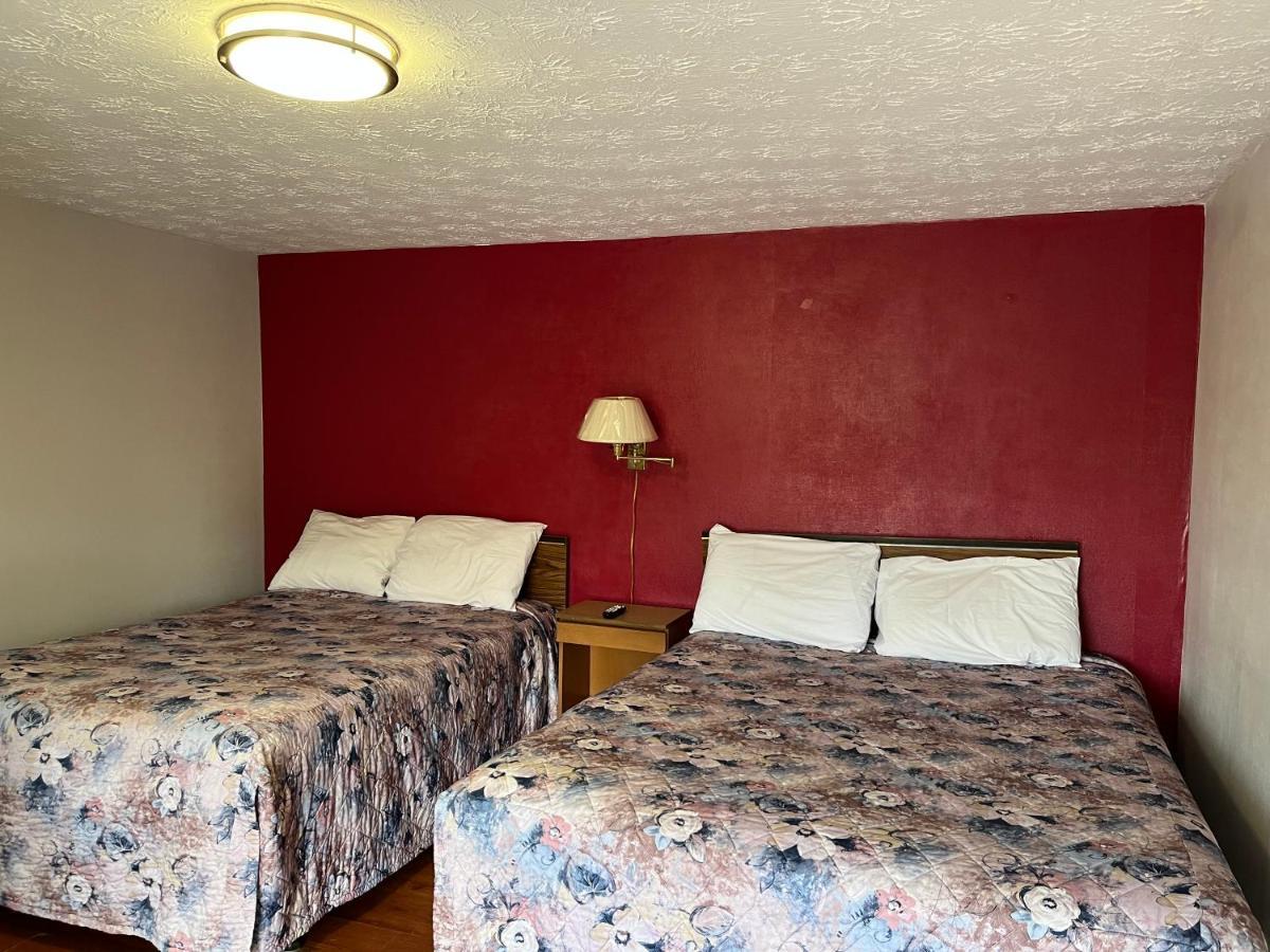Old Mill Motel Blind River Bagian luar foto
