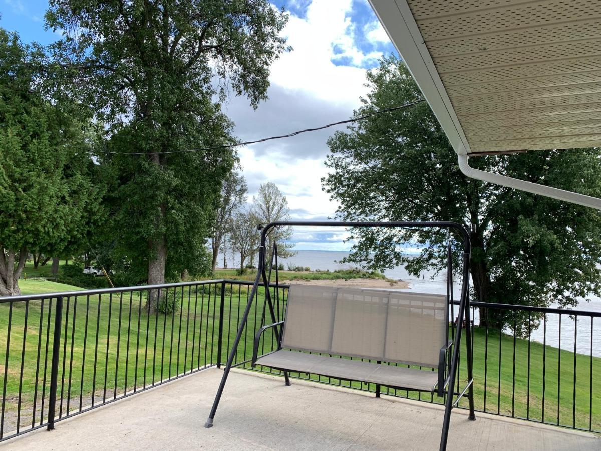 Old Mill Motel Blind River Bagian luar foto
